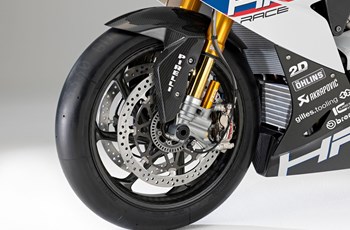 BMW HP4 RACE 2017 - Bild 20