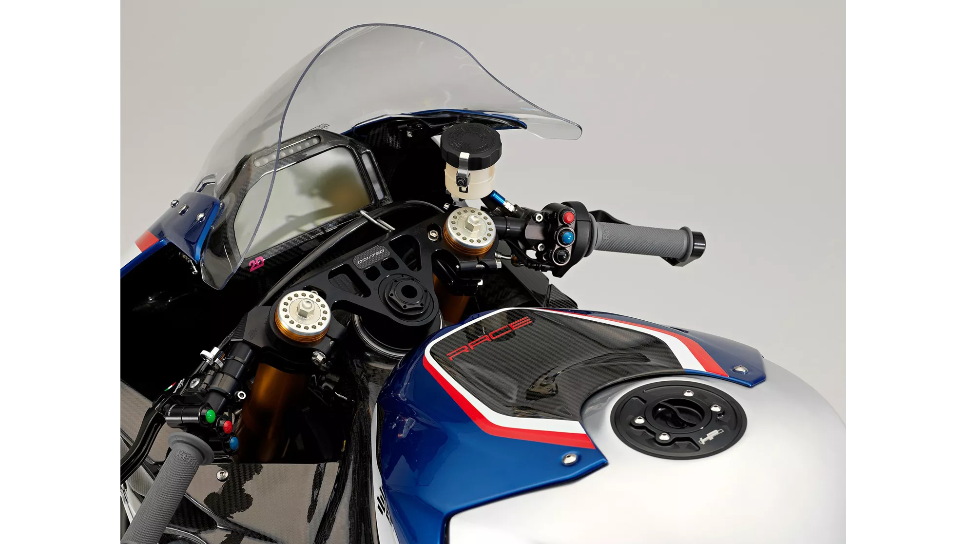 BMW HP4 RACE - Image 19 BMW HP4 RACE - Image 19