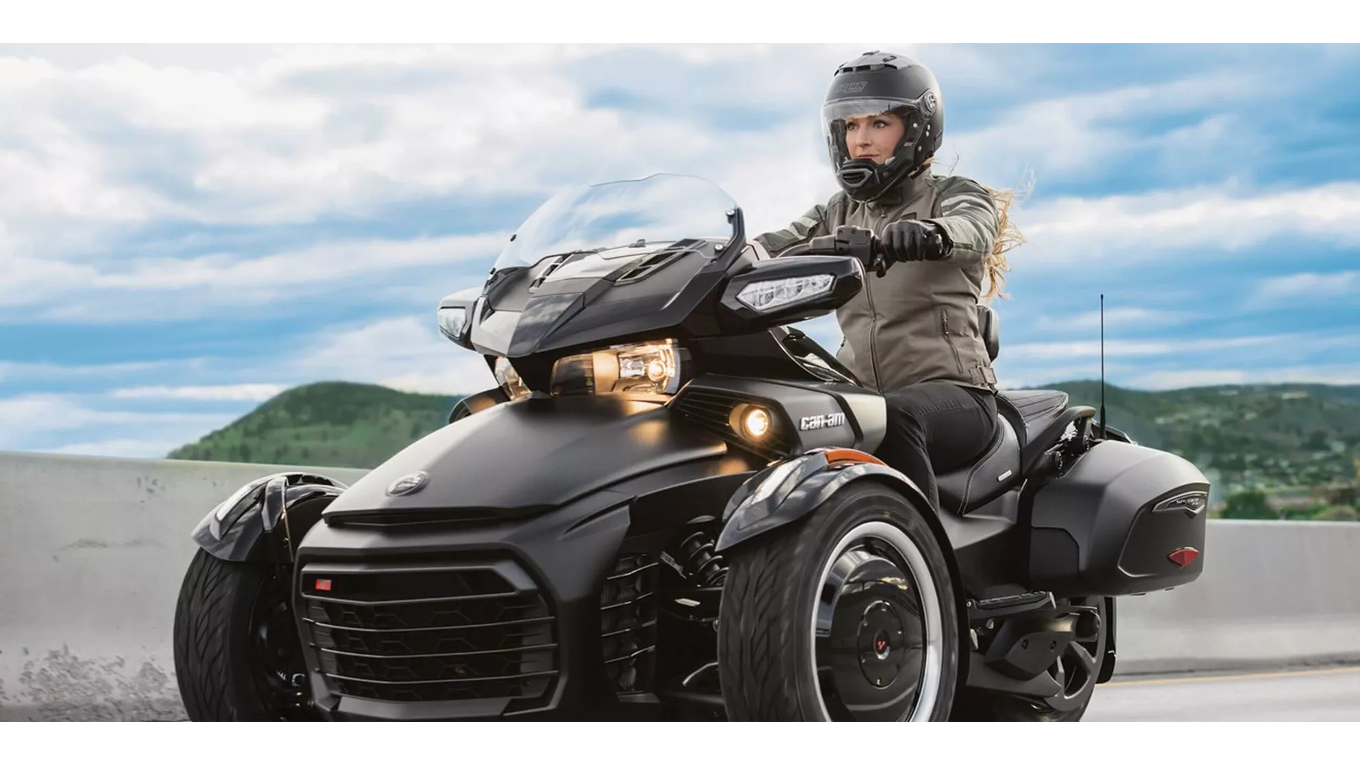 Can-Am Spyder F3-T - Image 9 Can-Am Spyder F3-T - Image 9