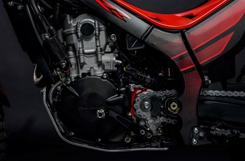 Montesa Cota 300RR 2017 - Bild 5