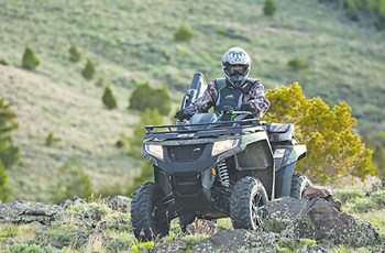 Arctic Cat Alterra 700 XT 2017 - Bild 2