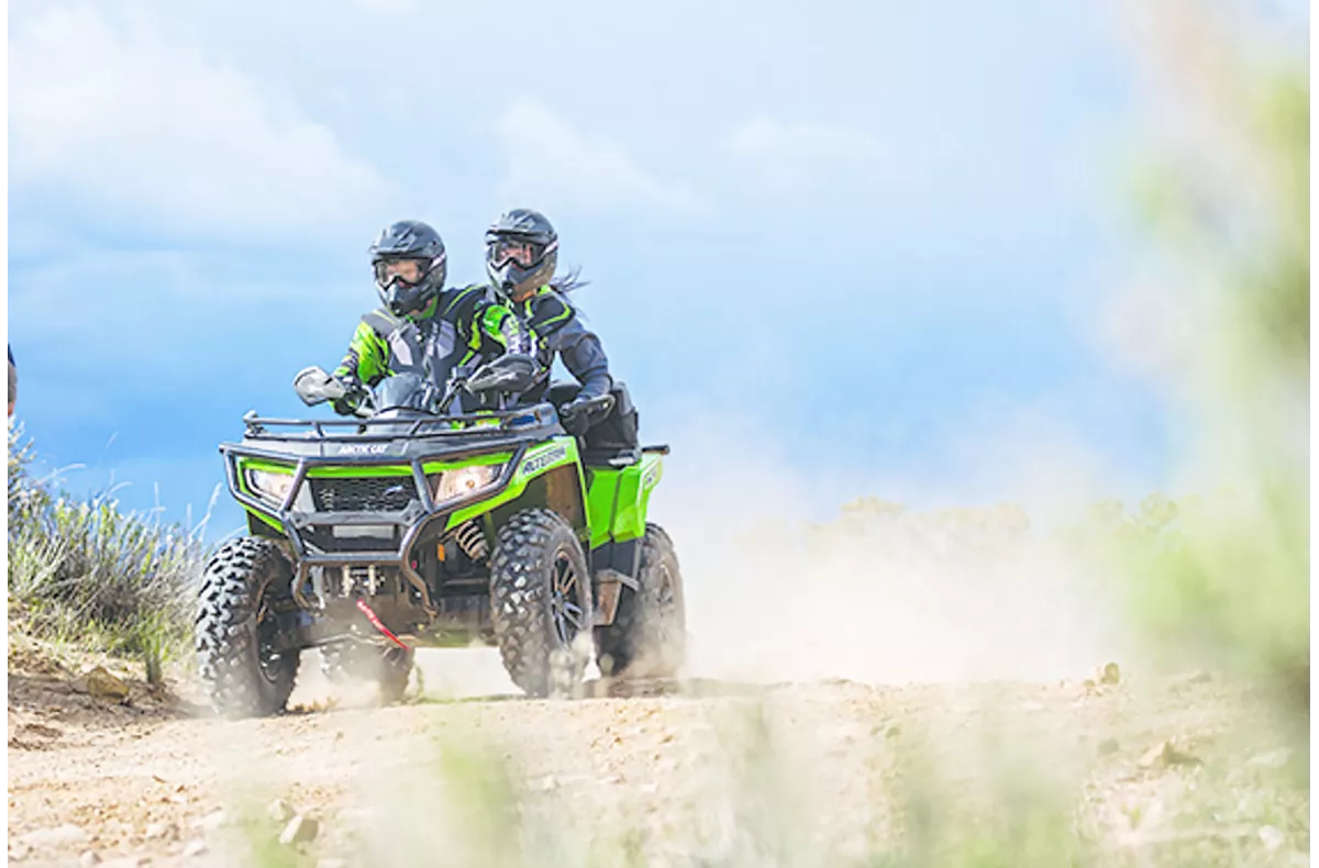 Arctic Cat Alterra TRV 700 XT Arctic Cat Alterra TRV 700 XT