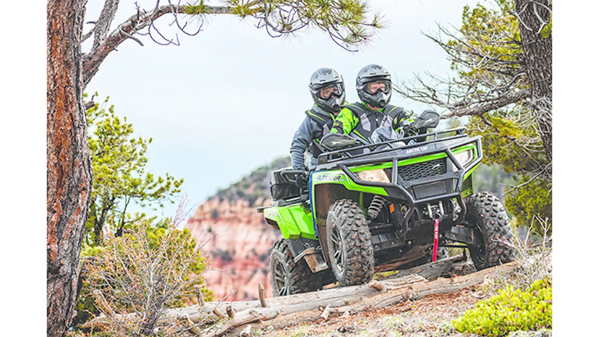 Arctic Cat Alterra TRV 700 XT - Image 2 Arctic Cat Alterra TRV 700 XT - Image 2