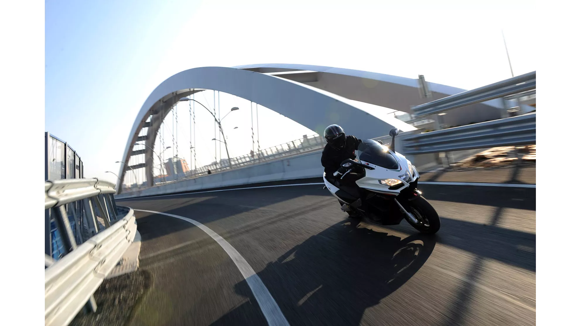 Aprilia SRV 850 i.e. ABS/ATC - Image 15 Aprilia SRV 850 i.e. ABS/ATC - Image 15