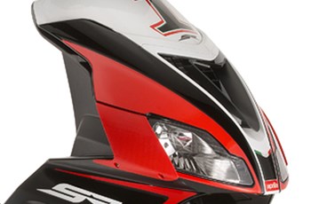 Aprilia SR 50 R Factory Replica SBK 2017 - Bild 6