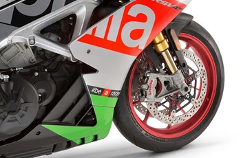 Aprilia RSV4 RF 2017 - Bild 4 Aprilia RSV4 RF 2017 - Bild 4