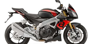 Aprilia Tuono V4 1100 RR 2017 vs Aprilia RSV4 RR 2019
