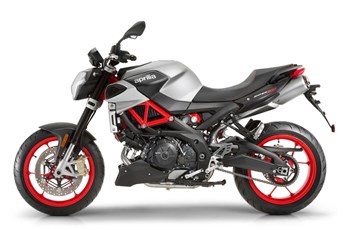 Aprilia Shiver 900 2017 - Bild 11 Aprilia Shiver 900 2017 - Bild 11