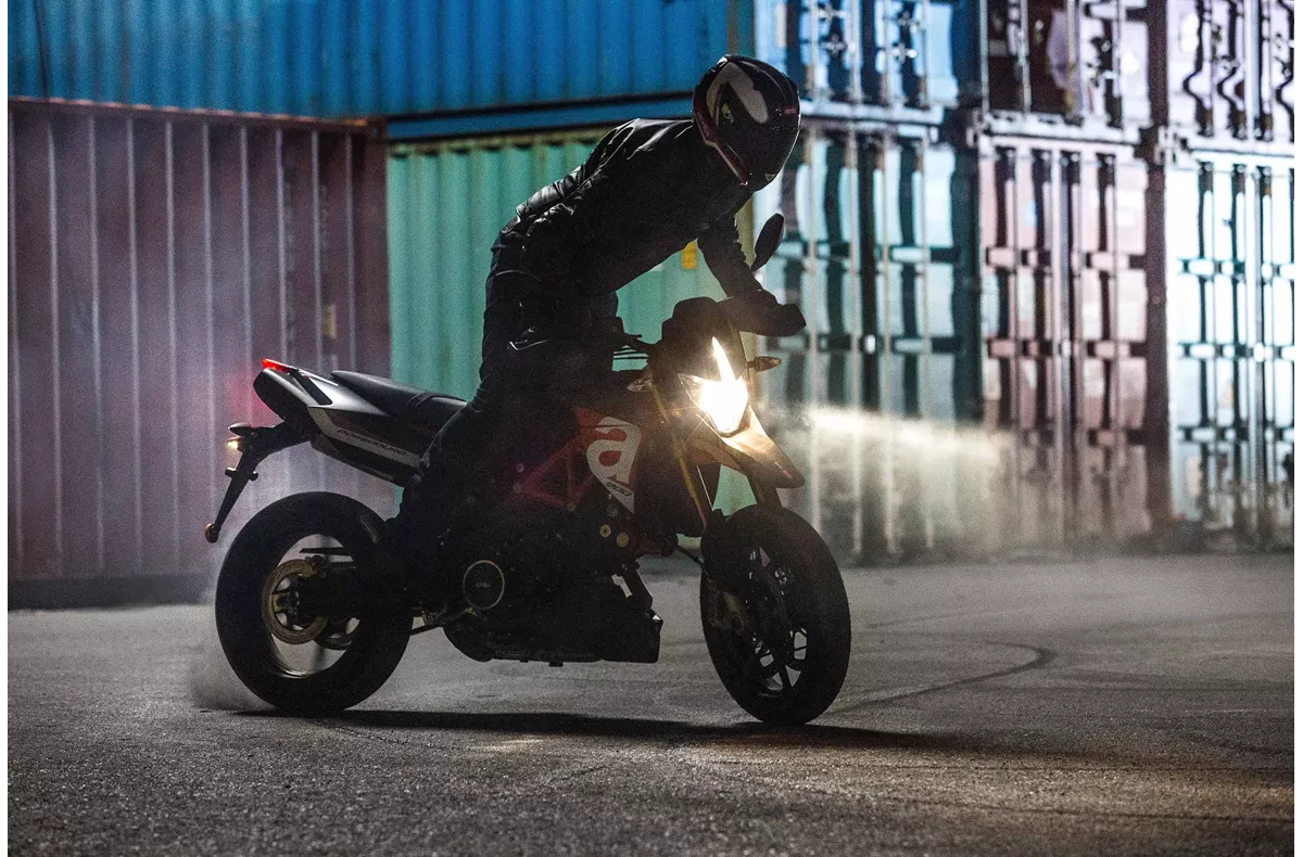 Aprilia Dorsoduro 900 Aprilia Dorsoduro 900