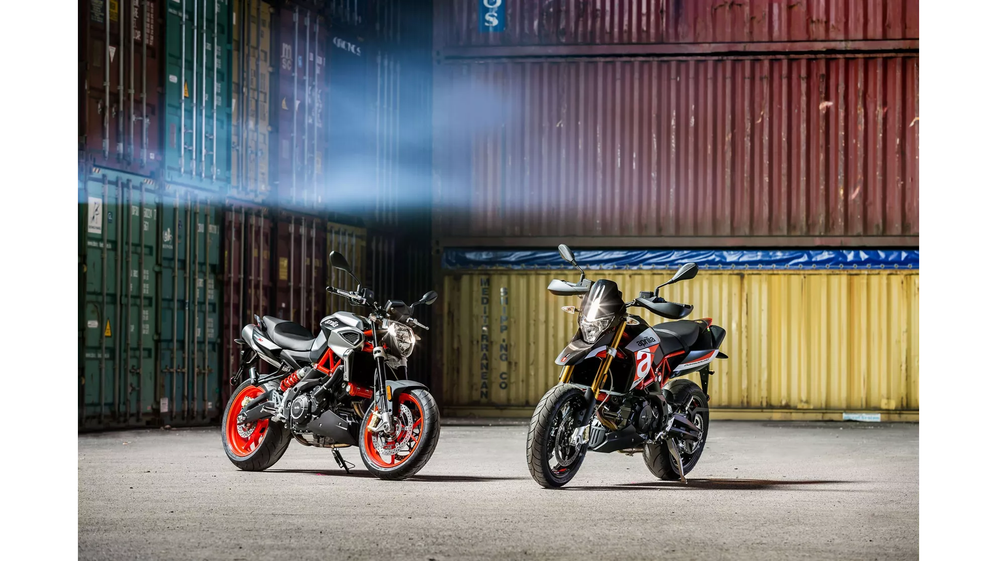 Aprilia Dorsoduro 900 - Image 12 Aprilia Dorsoduro 900 - Image 12