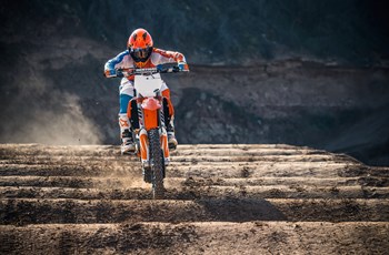 KTM 450 SX-F 2018 - Bild 12 KTM 450 SX-F 2018 - Bild 12
