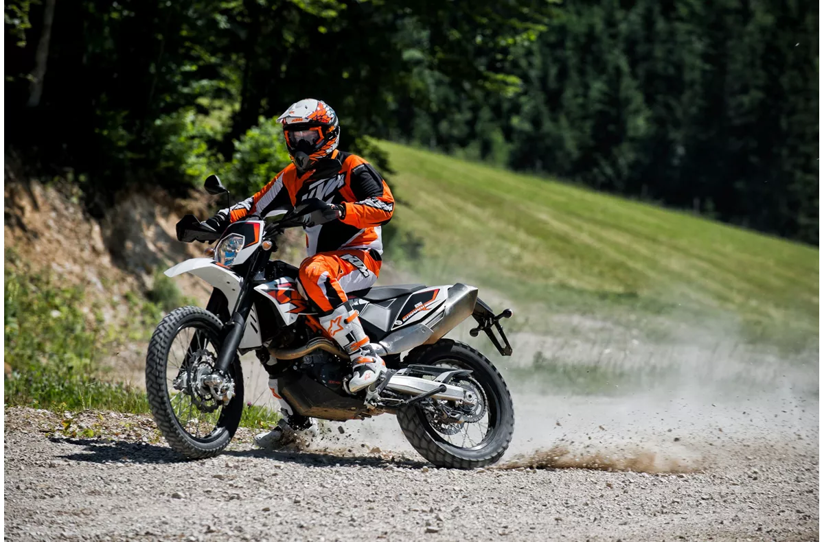 KTM 690 Enduro R KTM 690 Enduro R
