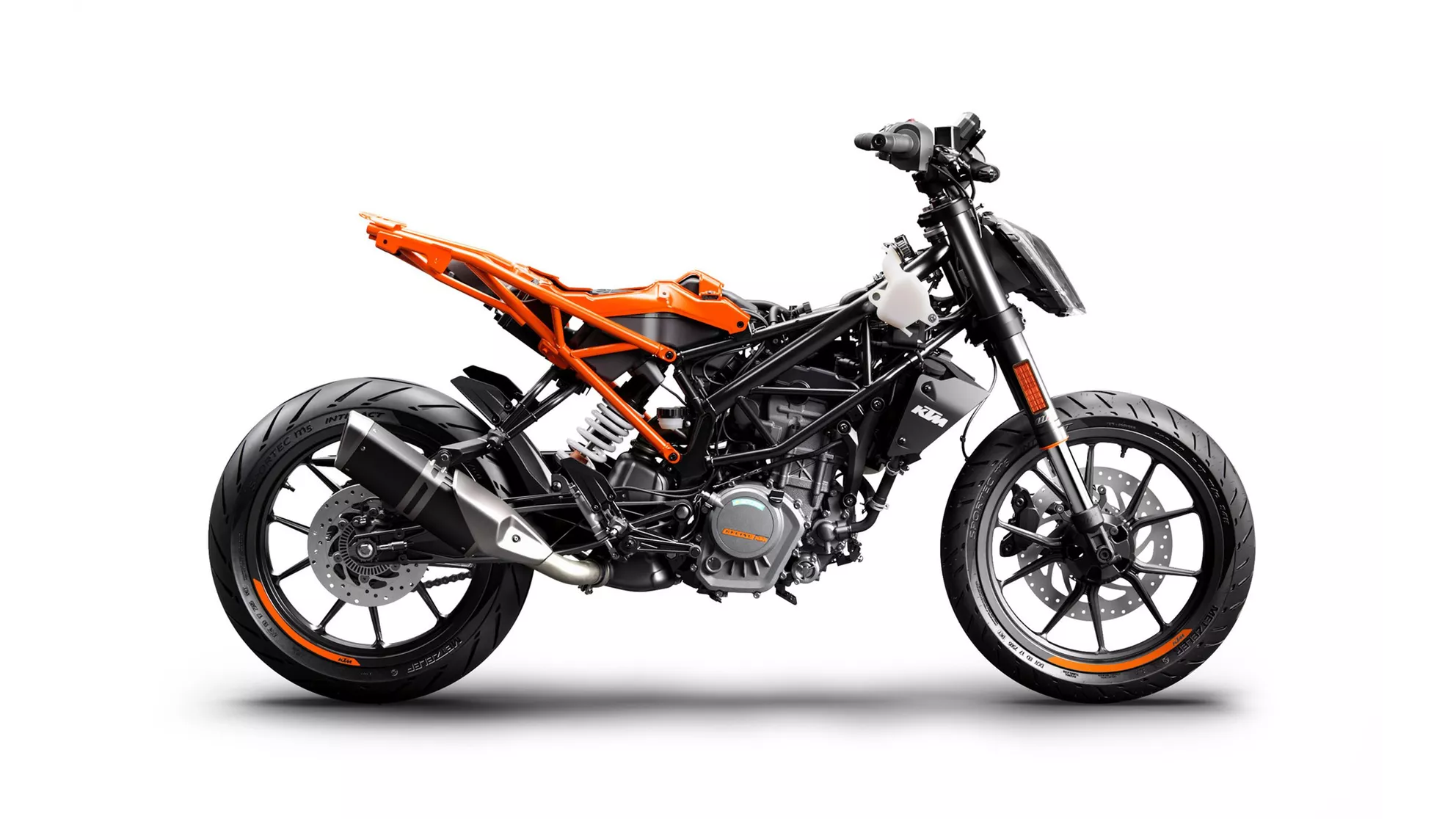 KTM 125 Duke - Image 11 KTM 125 Duke - Image 11