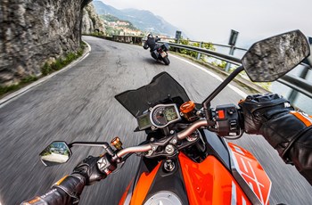KTM 1290 Super Duke GT 2018 - Bild 14