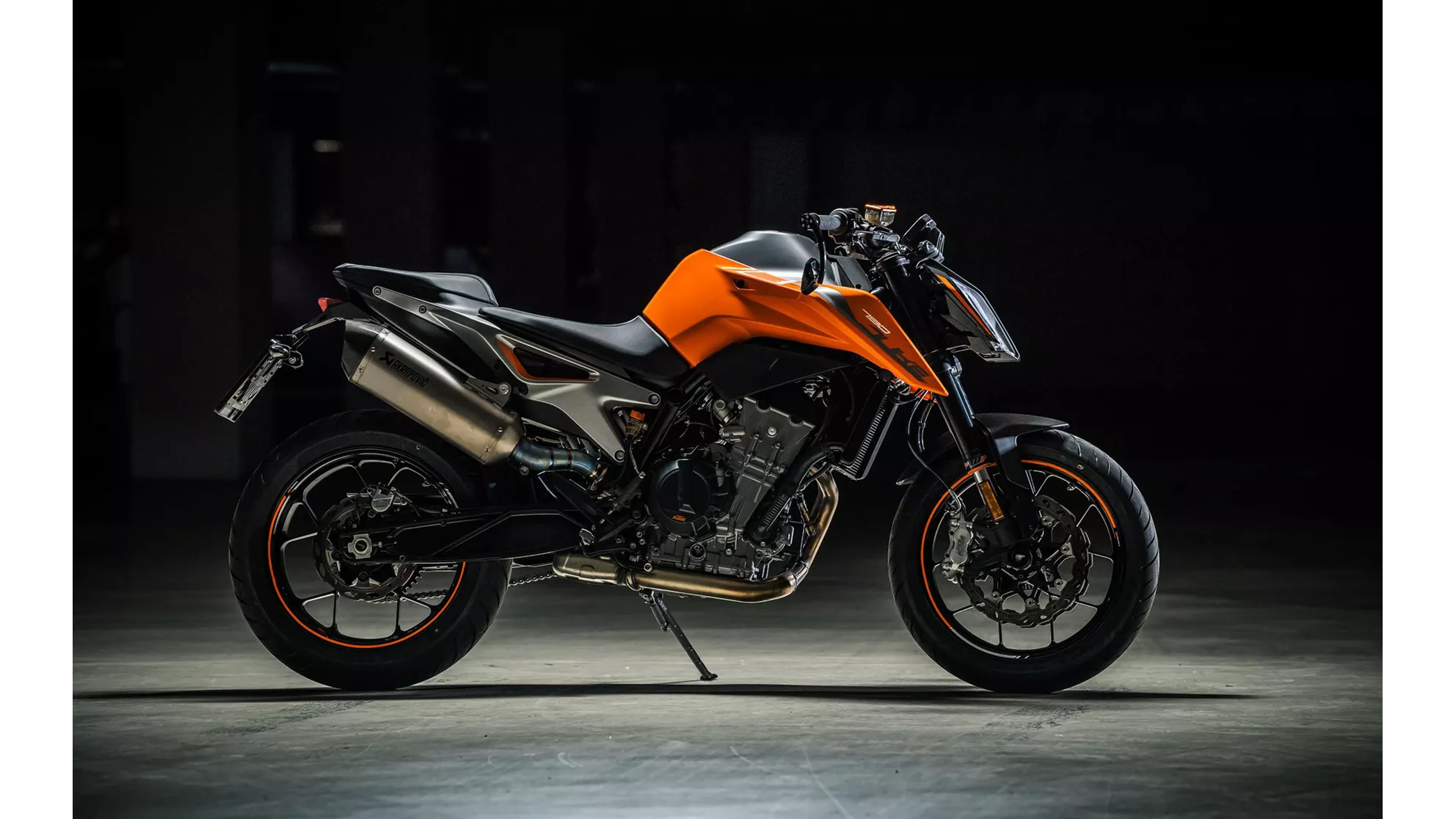 KTM 790 Duke - Image 3 KTM 790 Duke - Image 3