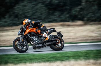 KTM 790 Duke 2018 - Bild 12 KTM 790 Duke 2018 - Bild 12