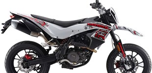 KSR Moto TR 125 SM 2018 vs Beta RR 525 2009