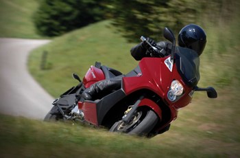 Gilera GP 800 2018 - Bild 6