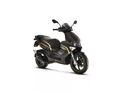 Gilera RUNNER 200 ST 2018 Gilera RUNNER 200 ST 2018