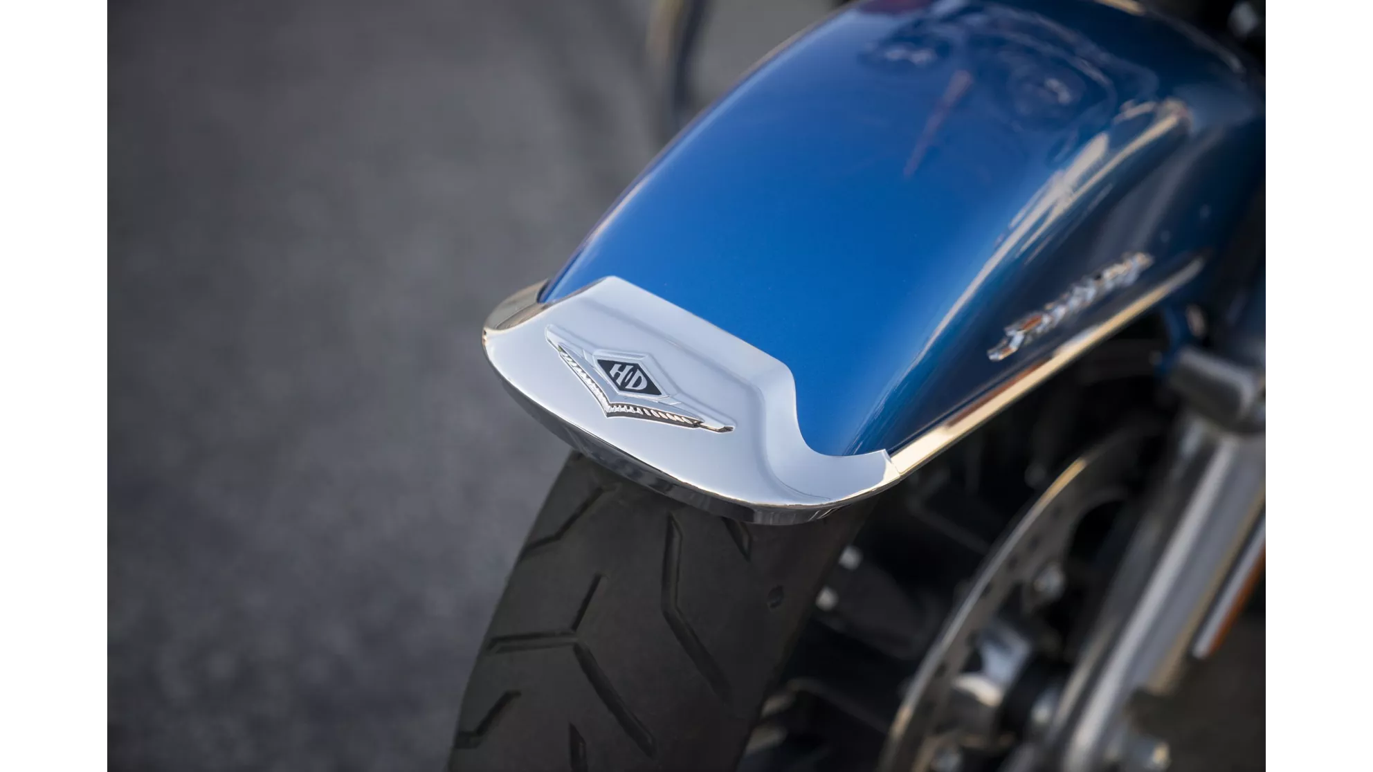 Harley-Davidson Touring Road King FLHR - Image 1 Harley-Davidson Touring Road King FLHR - Image 1