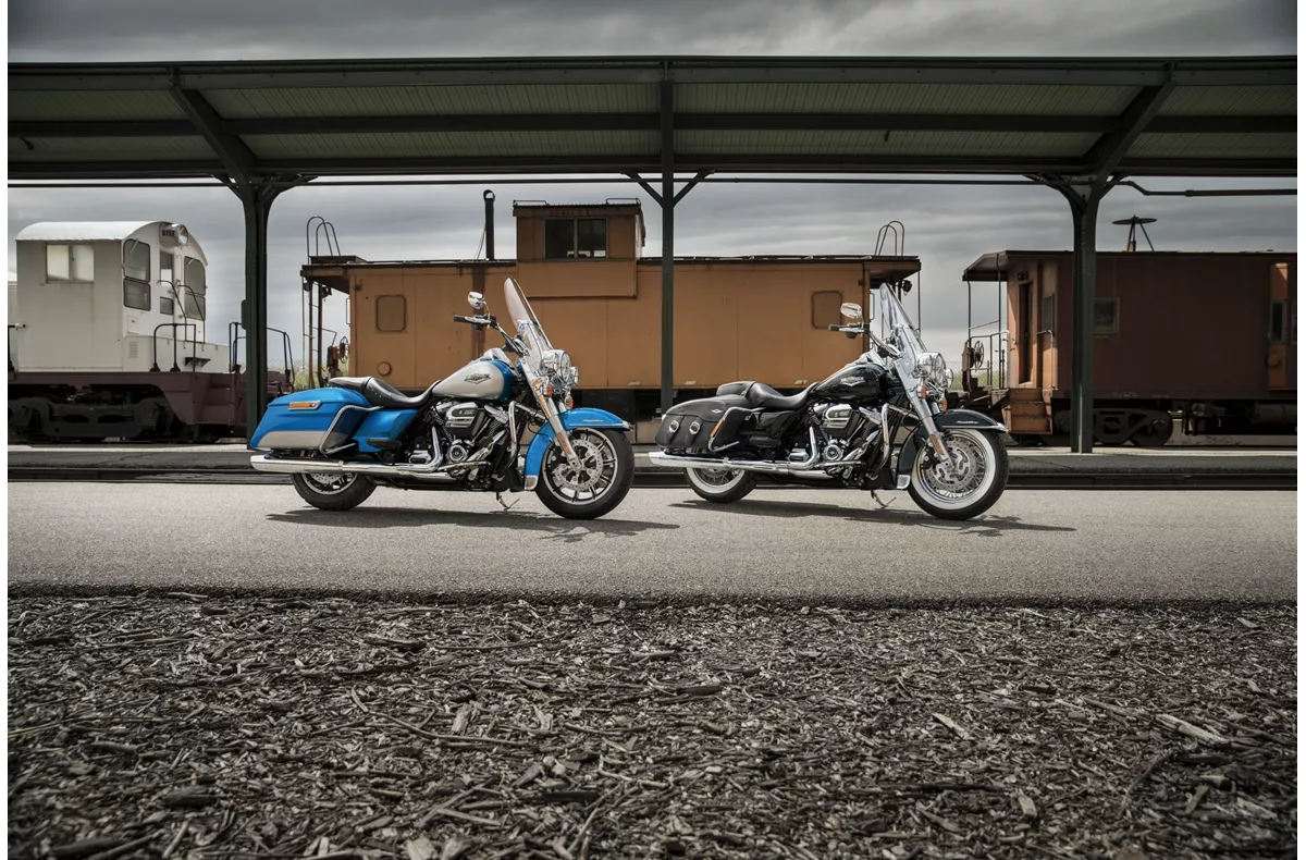 Harley-Davidson Road King Classic FLHRC Harley-Davidson Road King Classic FLHRC