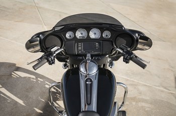 Harley-Davidson Street Glide FLHX 2018 - Bild 3