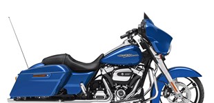 Harley-Davidson Street Glide FLHX 2018 vs Harley-Davidson Softail Standard FXST 2020