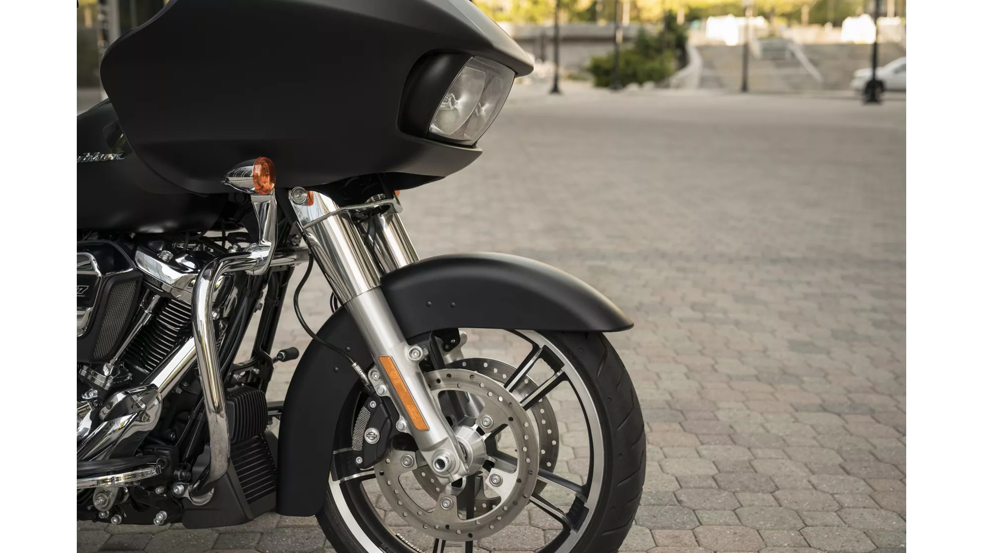 Harley-Davidson Road Glide FLTR - Image 7 Harley-Davidson Road Glide FLTR - Image 7