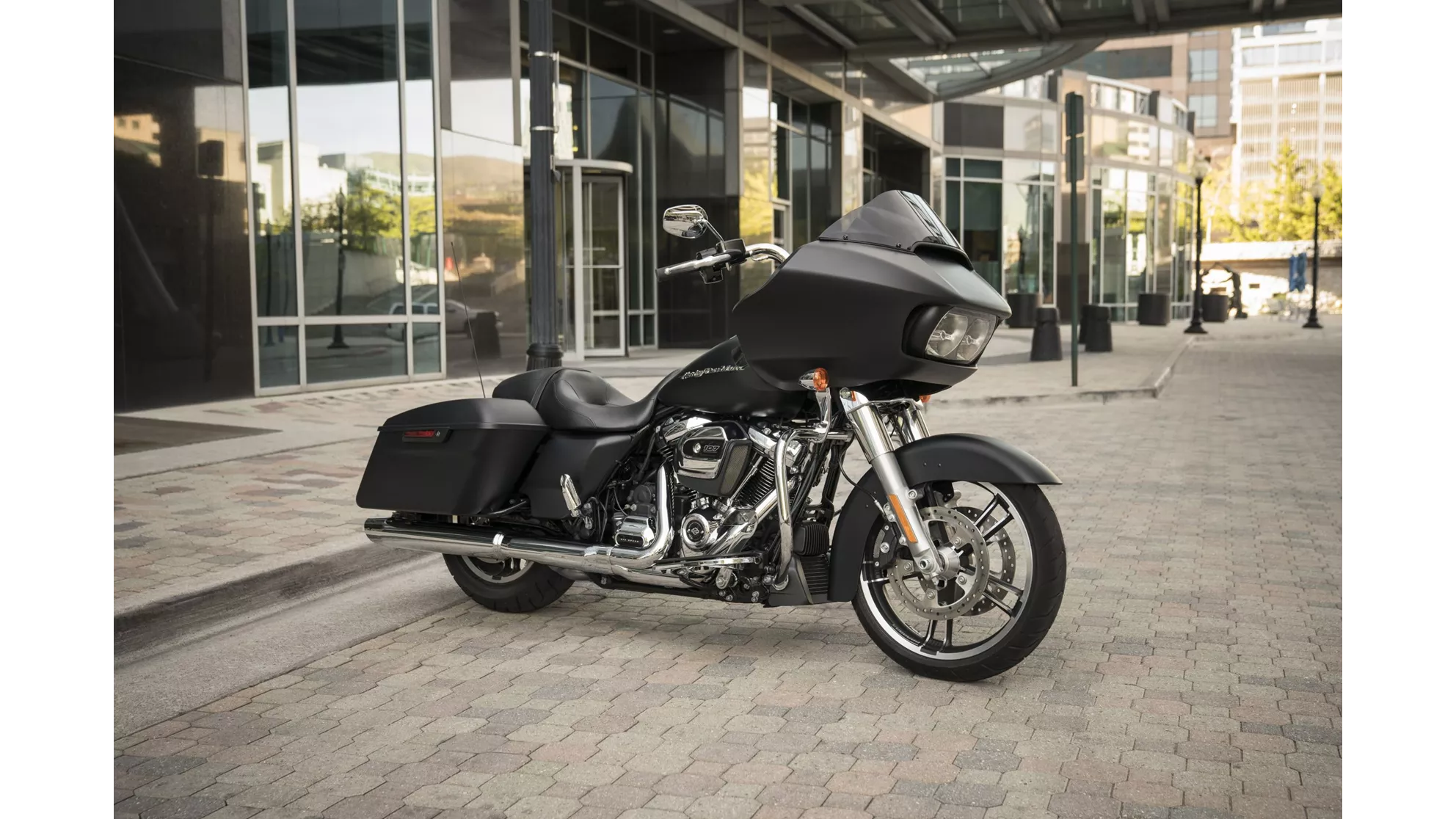 Harley-Davidson Road Glide FLTR - Image 8 Harley-Davidson Road Glide FLTR - Image 8