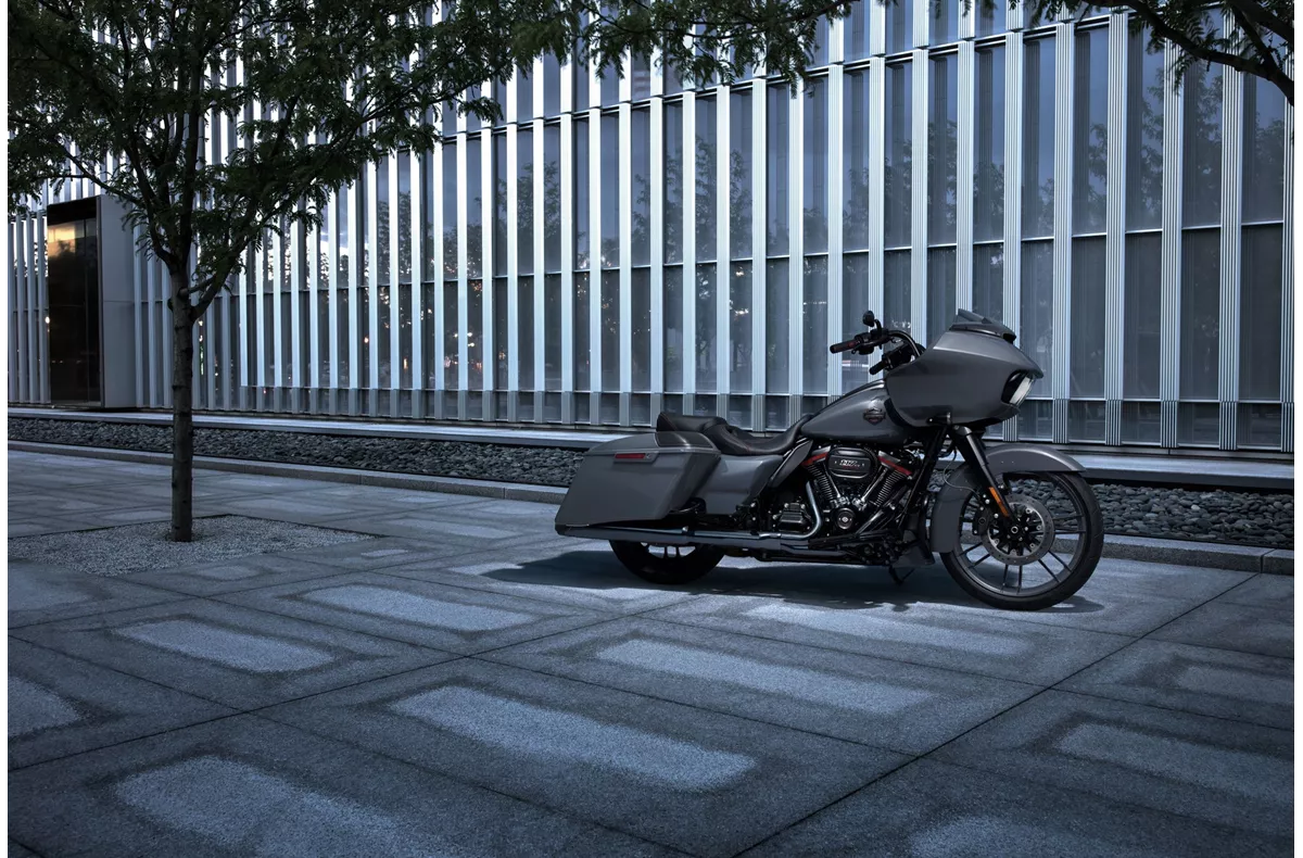 Harley-Davidson CVO Road Glide FLTRSE Harley-Davidson CVO Road Glide FLTRSE