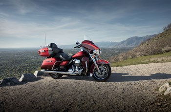 Harley-Davidson Touring Electra Glide Ultra Limited FLHTK 2018 - Bild 2 Harley-Davidson Touring Electra Glide Ultra Limited FLHTK 2018 - Bild 2