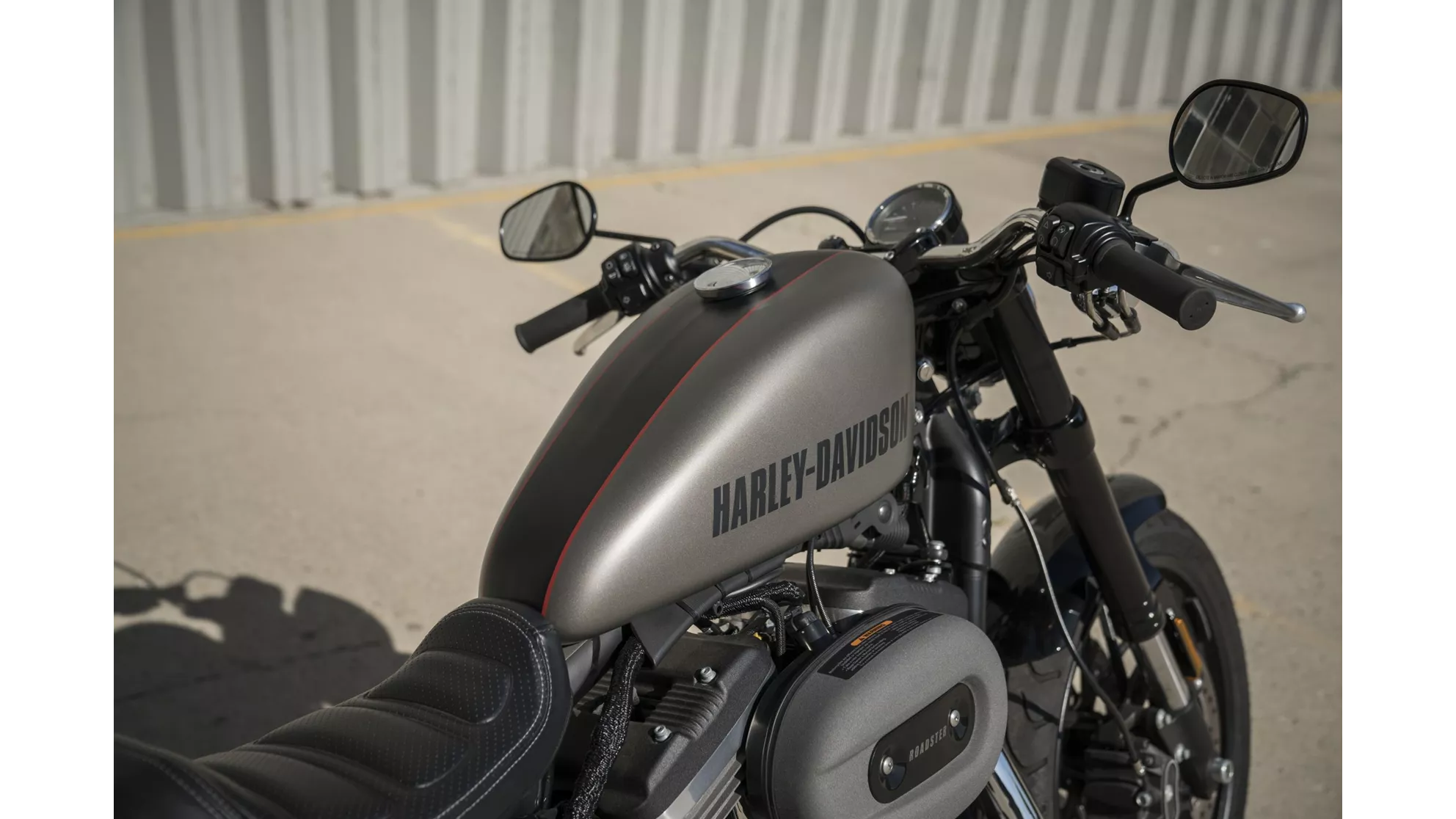 Harley-Davidson Sportster XL 1200X Forty-Eight - Image 2 Harley-Davidson Sportster XL 1200X Forty-Eight - Image 2