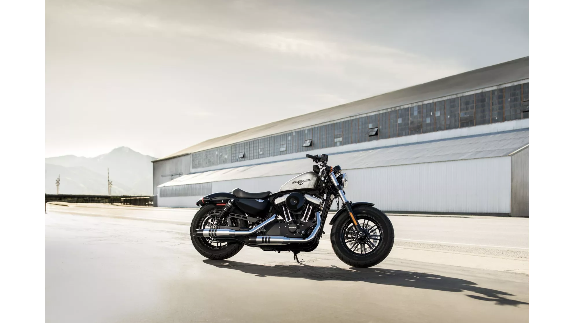 Harley-Davidson Sportster XL 1200X Forty-Eight - Image 3 Harley-Davidson Sportster XL 1200X Forty-Eight - Image 3