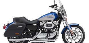 Harley-Davidson Sportster XL 1200T SuperLow 2018 vs BMW R nineT 2018