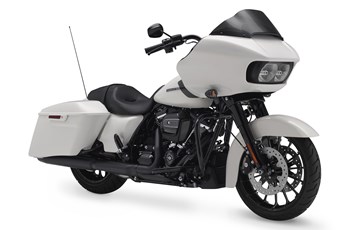 Harley-Davidson Touring Road Glide Special FLTRXS 2018 - Bild 11 Harley-Davidson Touring Road Glide Special FLTRXS 2018 - Bild 11