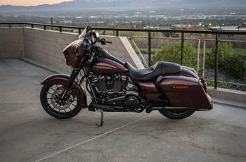 Harley-Davidson Touring Street Glide Special FLHXS 2018 - Bild 3 Harley-Davidson Touring Street Glide Special FLHXS 2018 - Bild 3