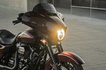 Harley-Davidson Touring Street Glide Special FLHXS 2018 - Bild 10 Harley-Davidson Touring Street Glide Special FLHXS 2018 - Bild 10