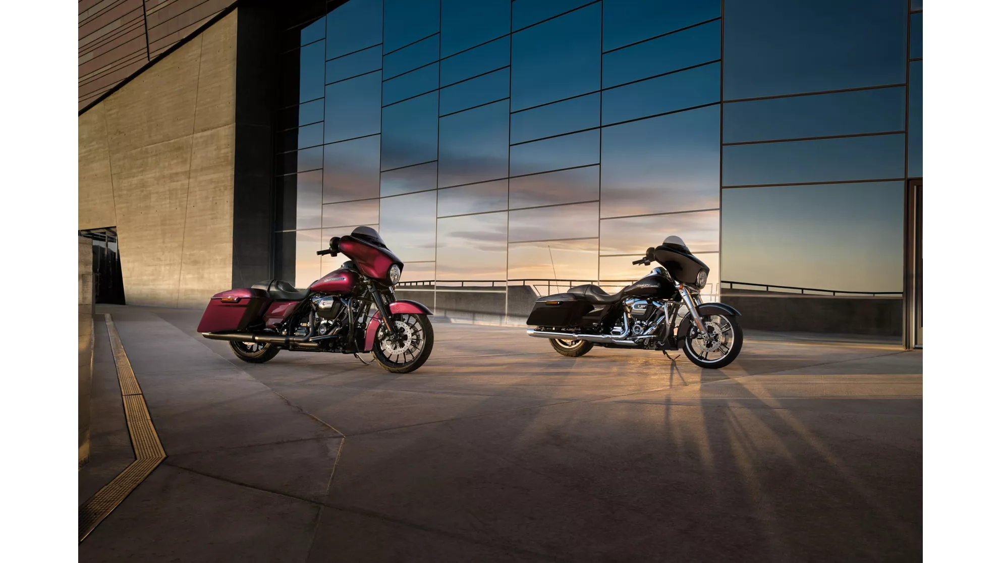Harley-Davidson Touring Street Glide Special FLHXS - Image 9 Harley-Davidson Touring Street Glide Special FLHXS - Image 9