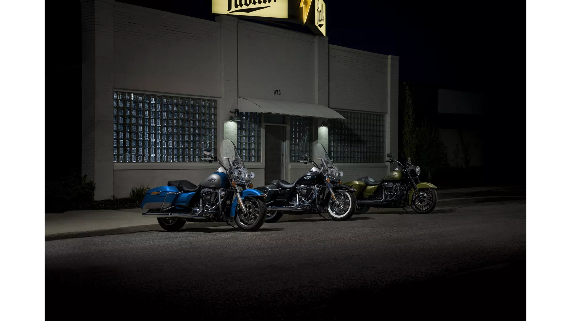 Harley-Davidson Touring Road King Special FLHRXS - Image 7 Harley-Davidson Touring Road King Special FLHRXS - Image 7