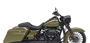 Harley-Davidson Touring Road King Special FLHRXS 2018 vs Harley-Davidson Touring Electra Glide Ultra Limited FLHTK 2022