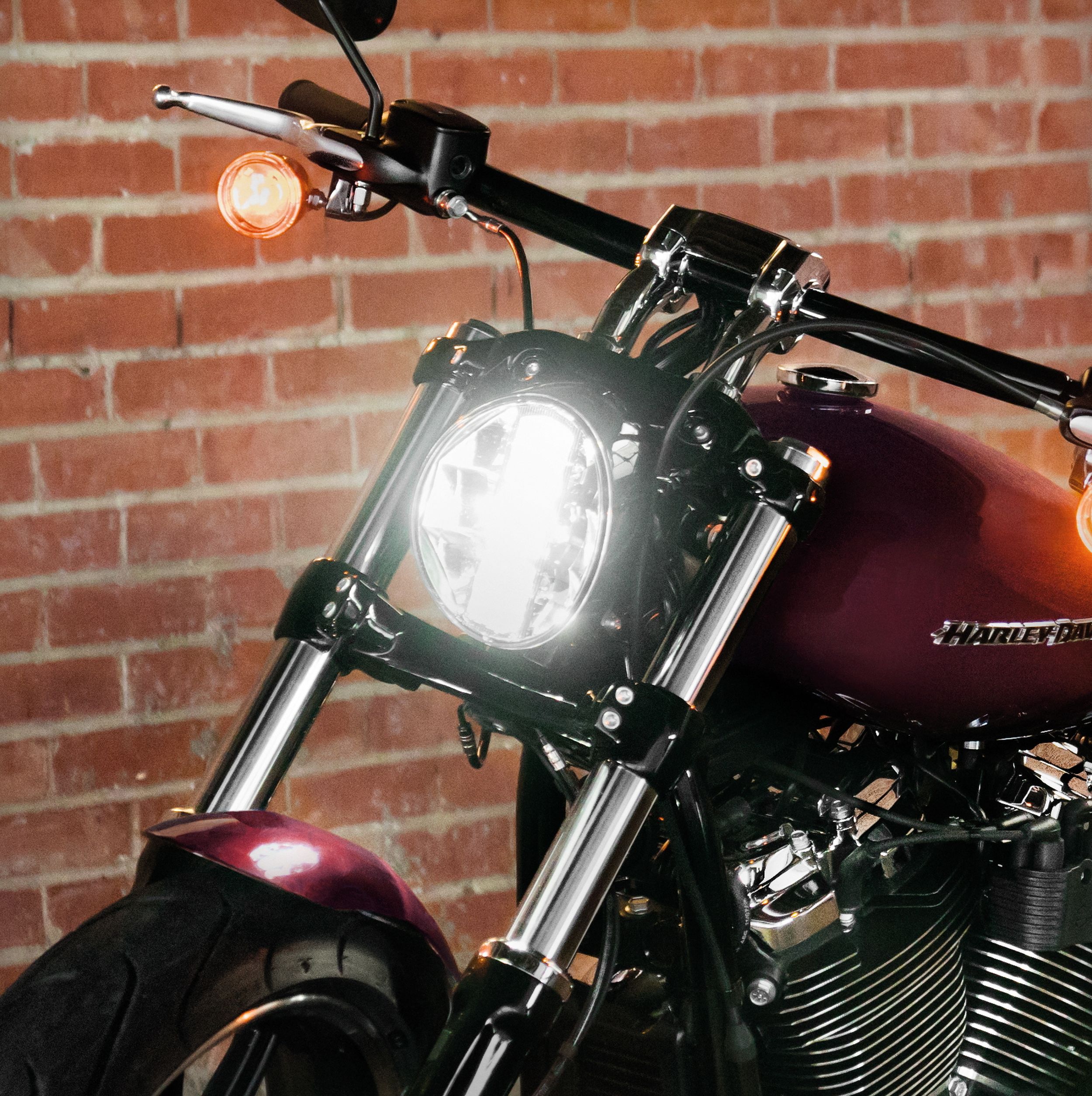 Motorrad Vergleich Harley-Davidson Low Rider S FXLRS 2023 vs. Harley ...