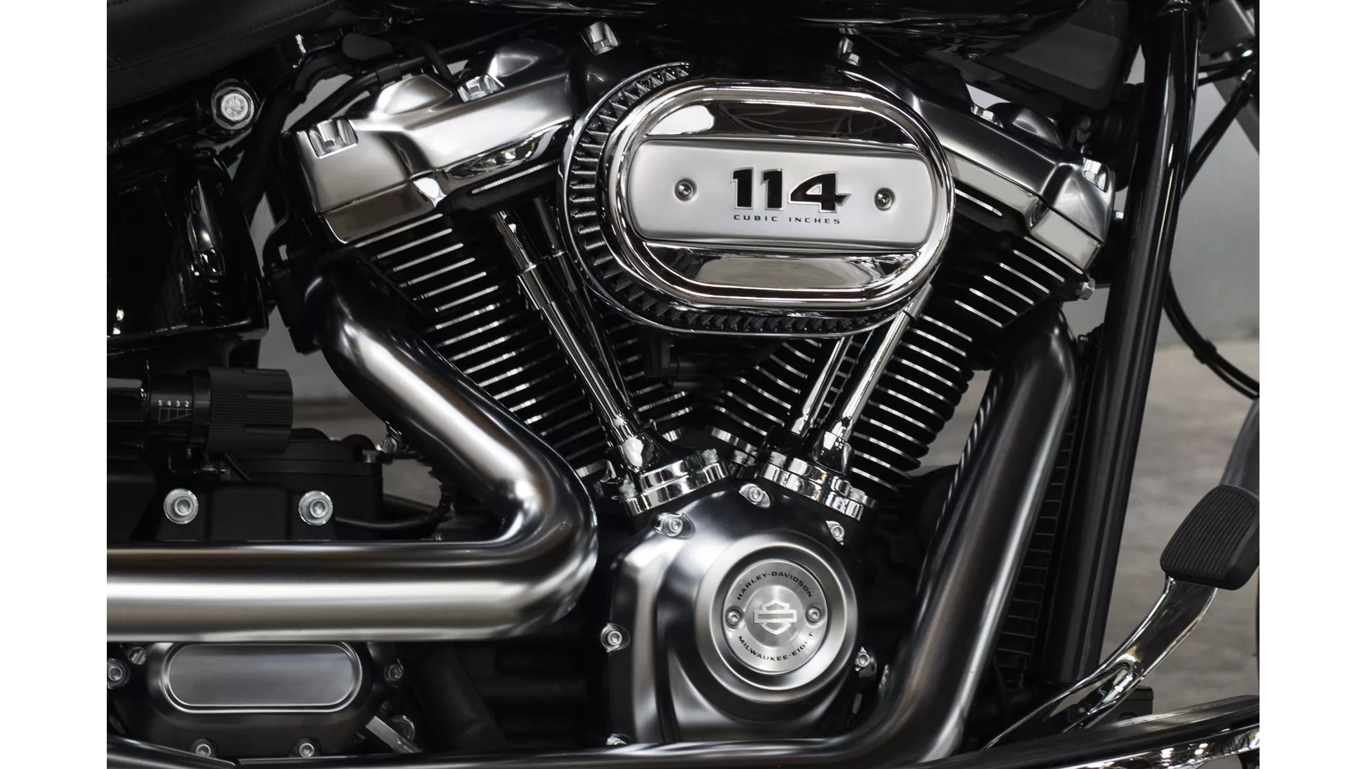 Harley-Davidson Softail Fat Boy 114 FLFBS - Image 4 Harley-Davidson Softail Fat Boy 114 FLFBS - Image 4