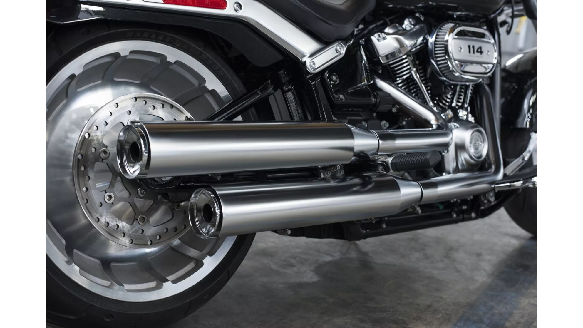 Harley-Davidson Softail Fat Boy 114 FLFBS - Image 6 Harley-Davidson Softail Fat Boy 114 FLFBS - Image 6