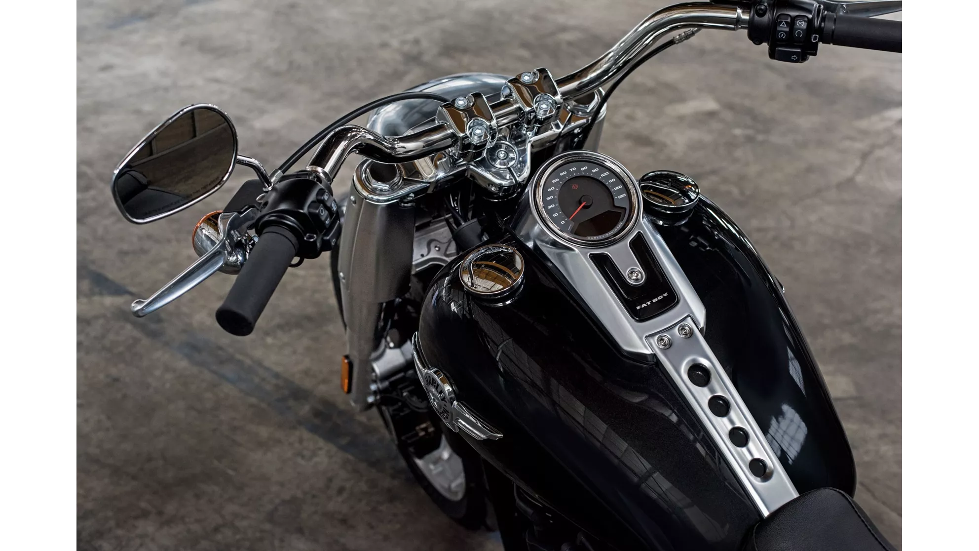 Harley-Davidson Softail Fat Boy 114 FLFBS - Image 8 Harley-Davidson Softail Fat Boy 114 FLFBS - Image 8