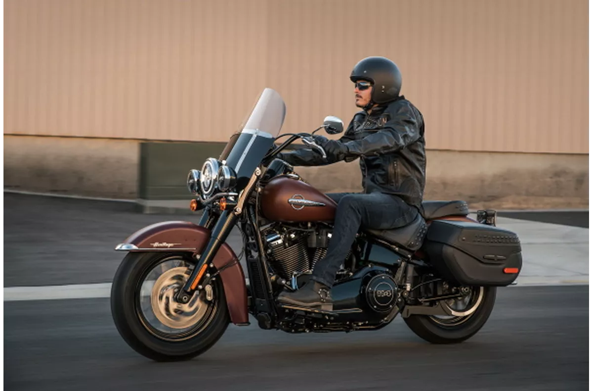 Harley-Davidson Softail Heritage Classic 114 FLHCS Harley-Davidson Softail Heritage Classic 114 FLHCS