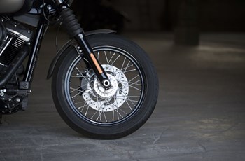 Harley-Davidson Softail Street Bob FXBB 2018 - Bild 7 Harley-Davidson Softail Street Bob FXBB 2018 - Bild 7