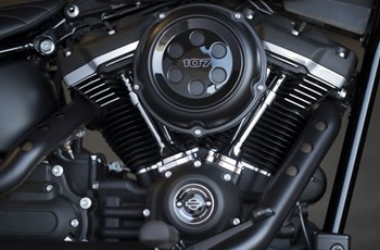 Harley-Davidson Softail Street Bob FXBB 2018 - Bild 9 Harley-Davidson Softail Street Bob FXBB 2018 - Bild 9