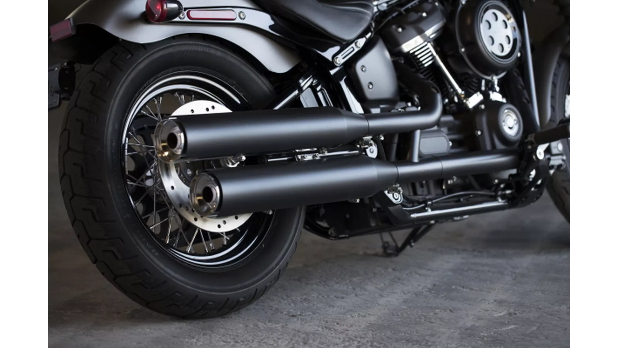 Harley-Davidson Softail Street Bob FXBB - Image 10 Harley-Davidson Softail Street Bob FXBB - Image 10