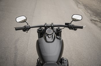 Harley-Davidson Softail Fat Bob FXFB 2018 - Bild 9