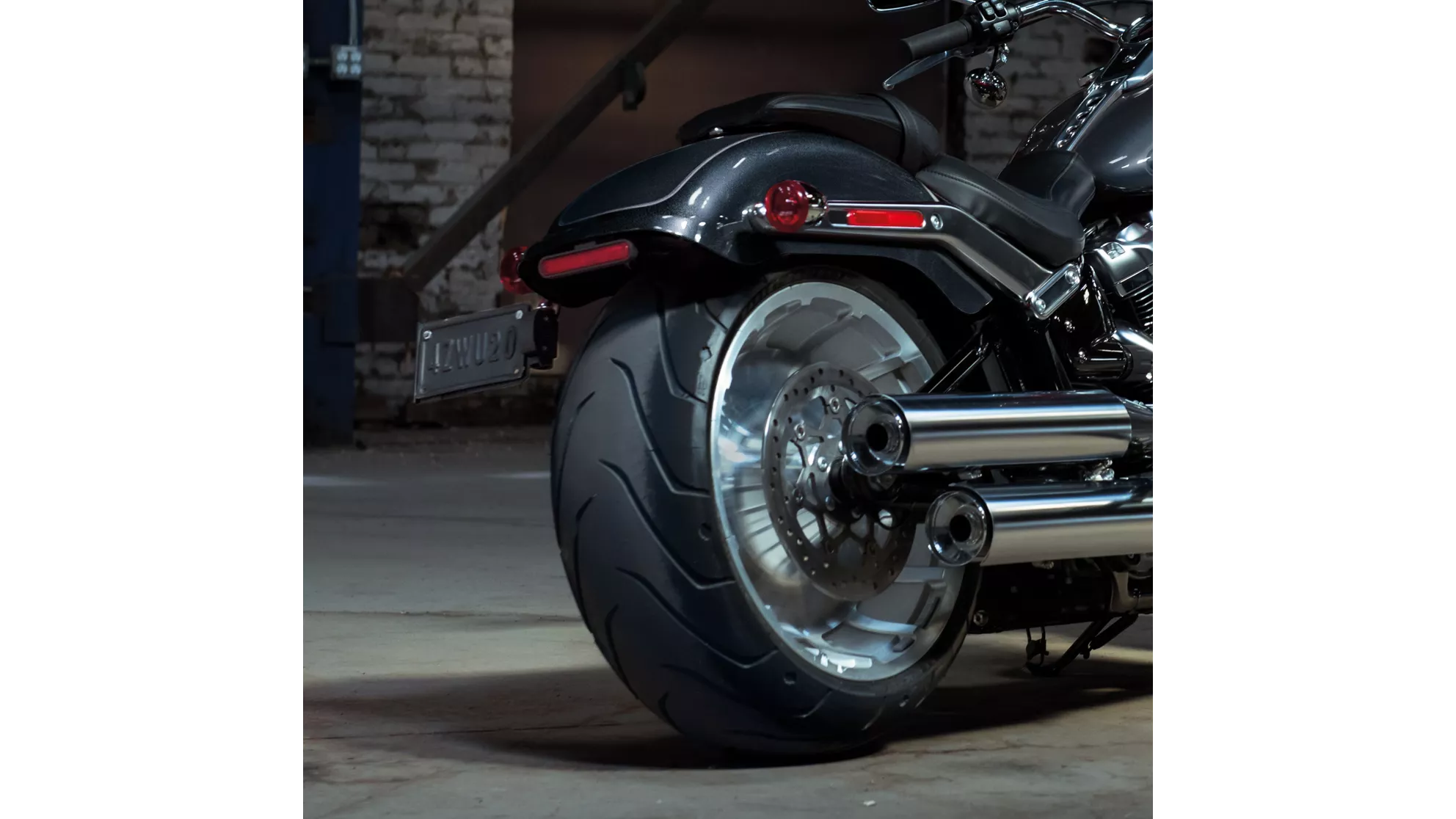 Harley-Davidson Softail Fat Boy FLFB - Image 8 Harley-Davidson Softail Fat Boy FLFB - Image 8